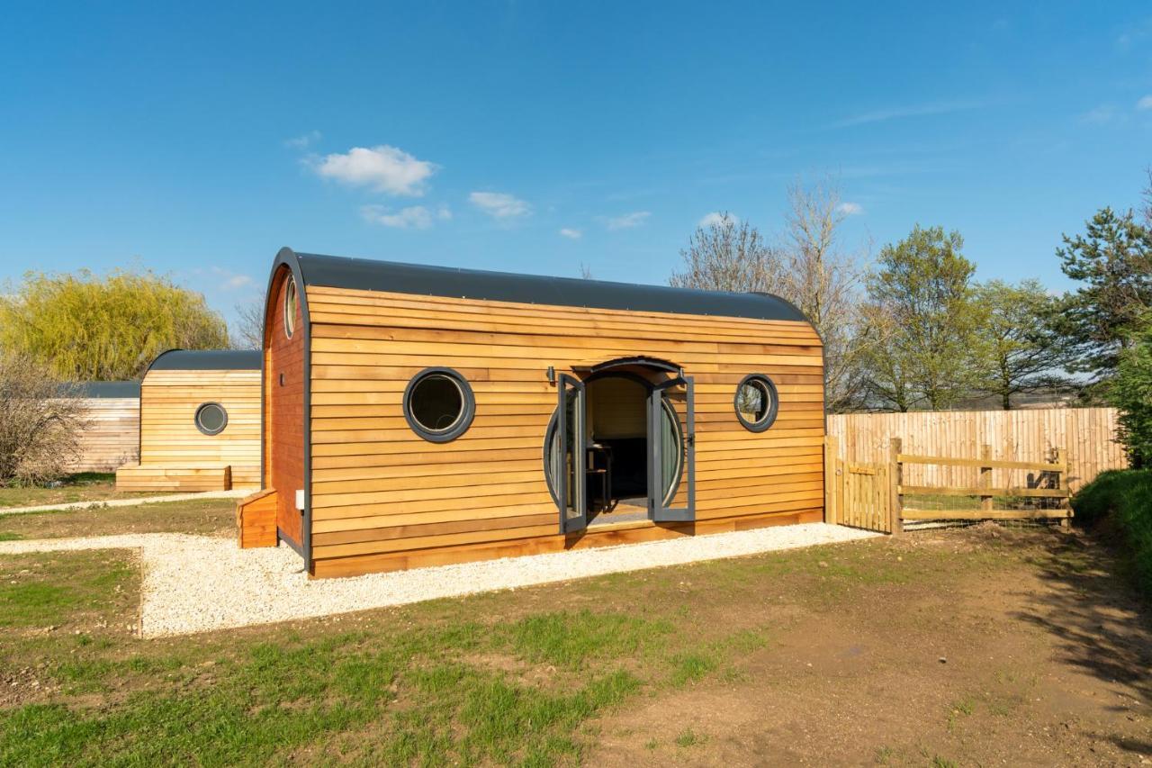 Вилла Laburnum Farm Estate Alderton  Экстерьер фото