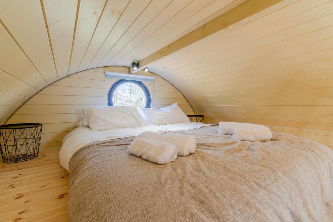 Вилла Laburnum Farm Estate Alderton  Экстерьер фото